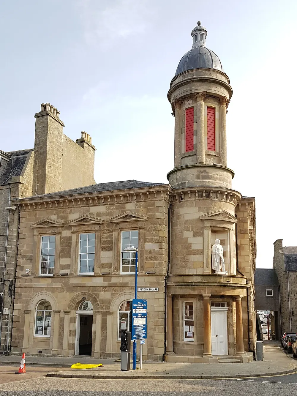 Fraserburgh Town House, the local landmark of AB43