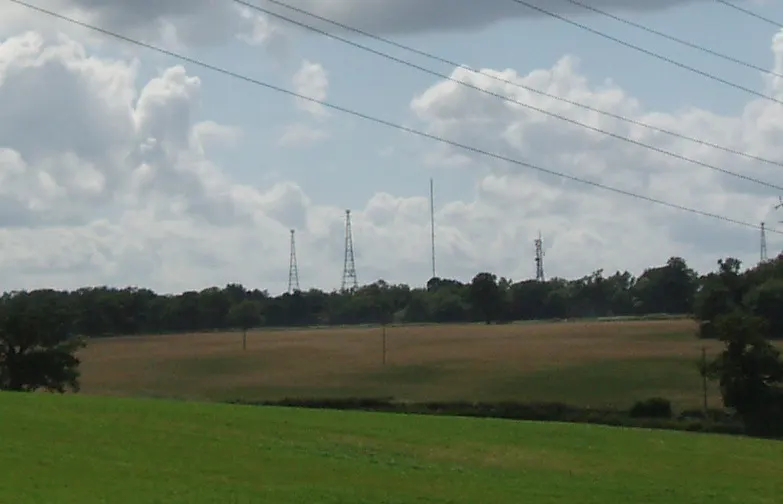 Brookmans Park transmitting station, the local landmark of AL9