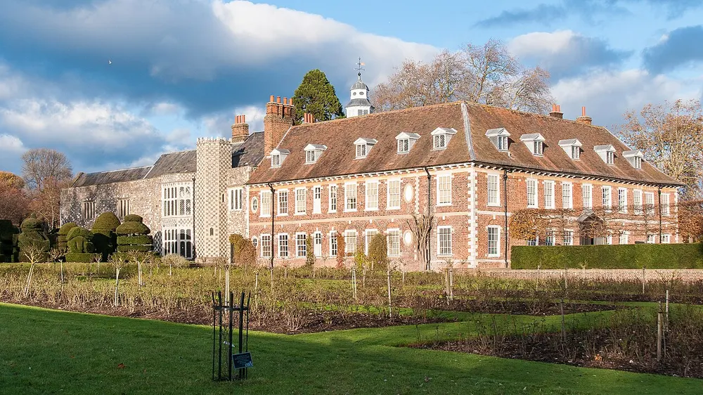 Hall Place, the local landmark of DA5