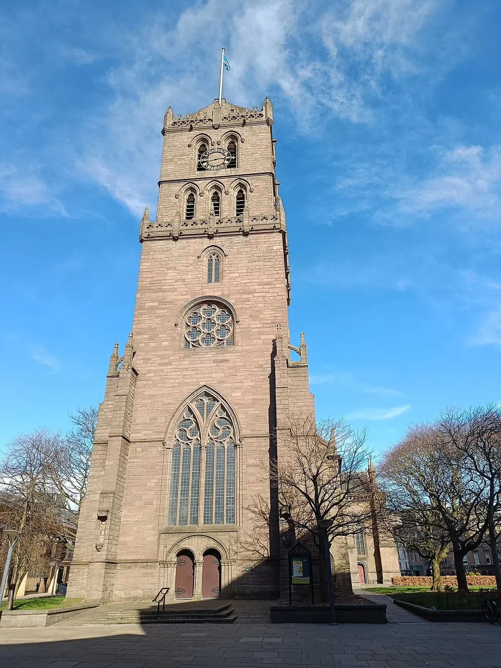 Dundee Parish Church (St Mary's), the local landmark of DD1