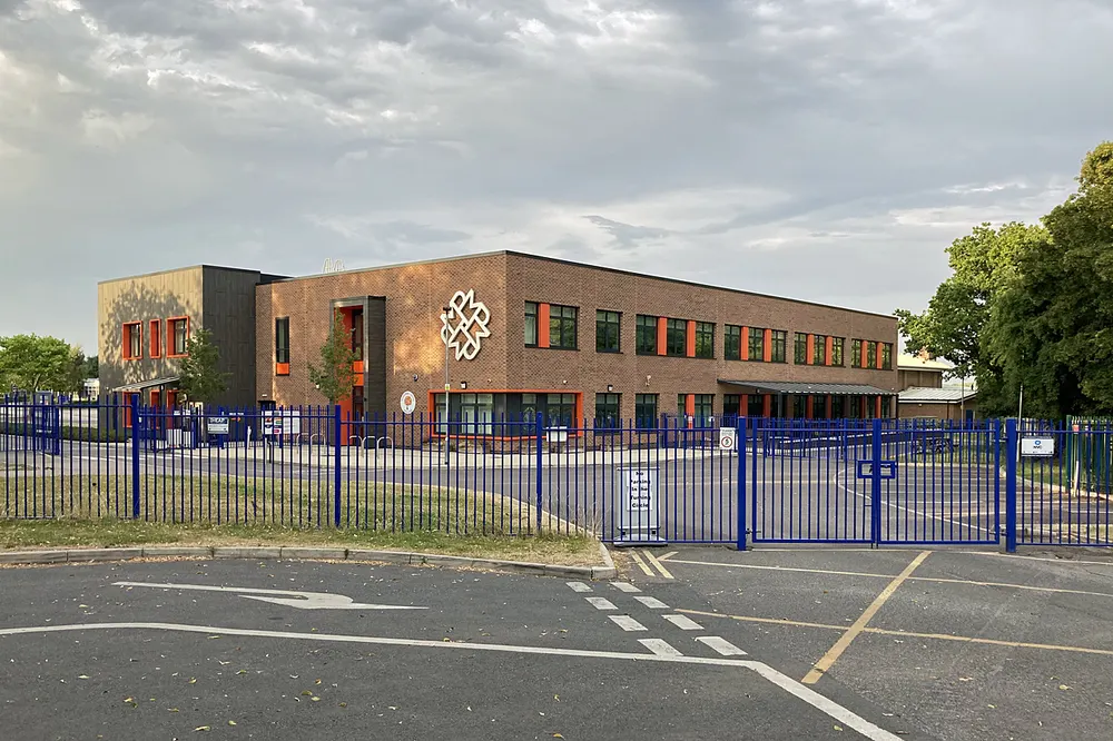 Murray Park School, the local landmark of DE3