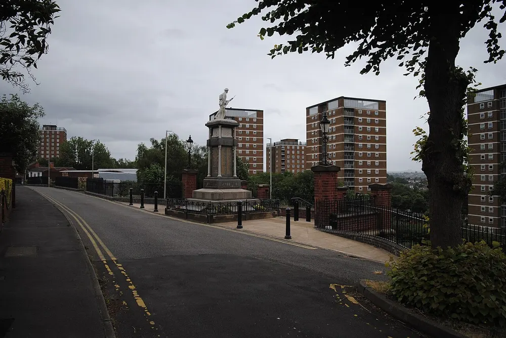 Brierley Hill War Memorial, the local landmark of DY5