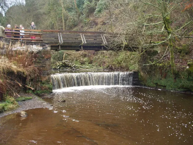 Calderglen Country Park, the local landmark of G75