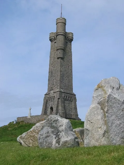 Lewis War Memorial, the local landmark of HS1