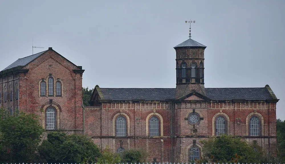 Springhead Pumping Station, the local landmark of HU10