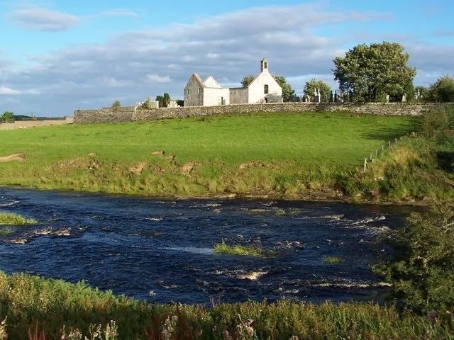 Halkirk Auld Kirk, the local landmark of KW12