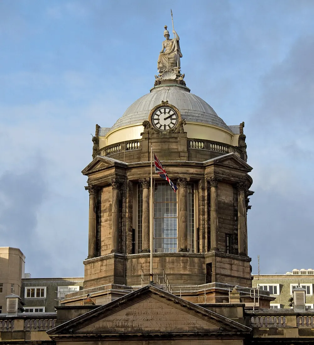 Liverpool Town Hall, the local landmark of L2