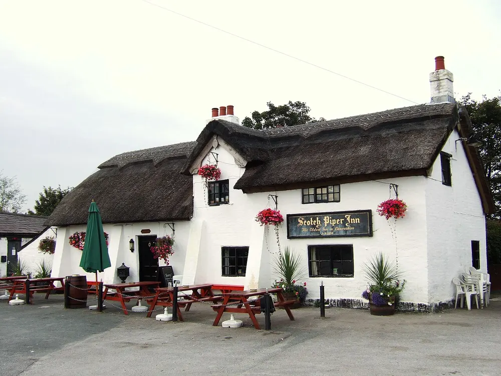 Scotch Piper Inn, the local landmark of L31