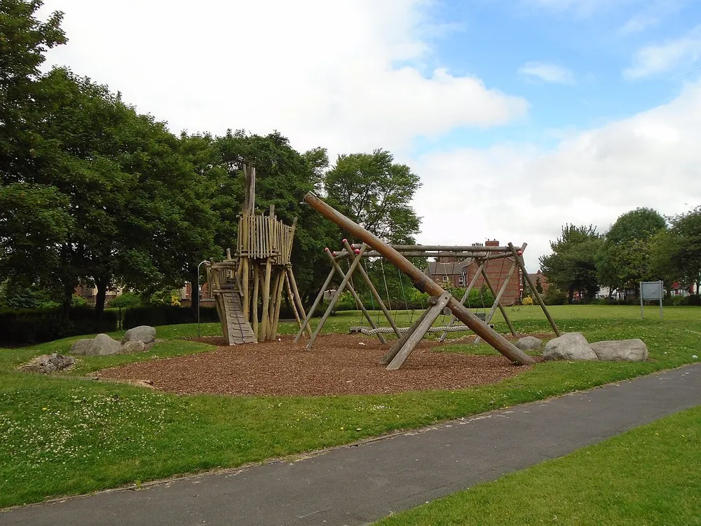 Warbreck Park, the local landmark of L9