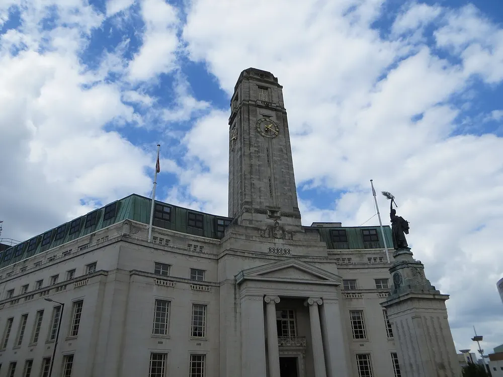 Luton Town Hall, the local landmark of LU1