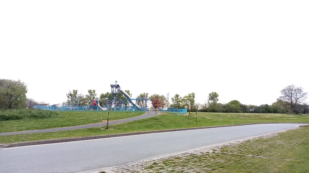 Temple Memorial Park, the local landmark of NE34