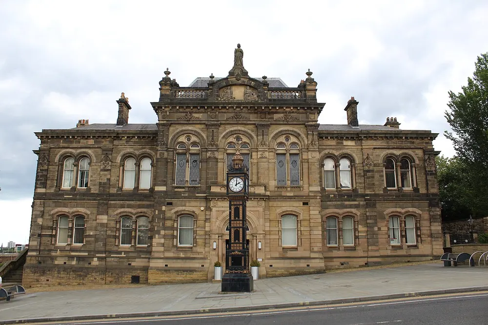Old Town Hall, Gateshead, the local landmark of NE8
