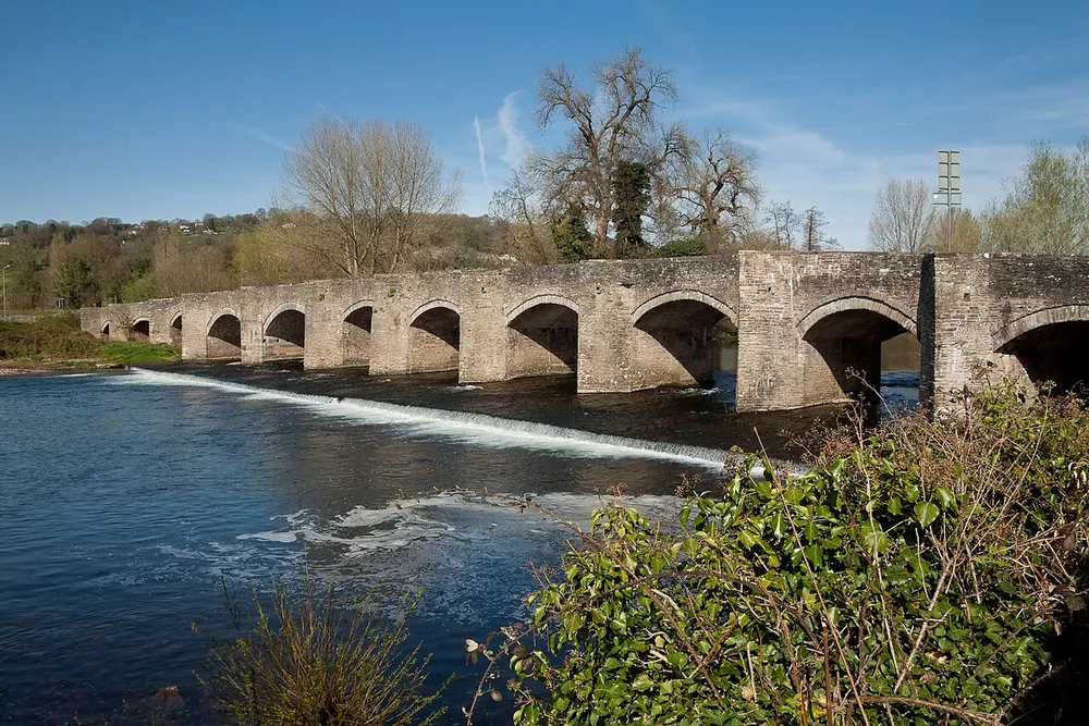 Crickhowell Bridge, the local landmark of NP8