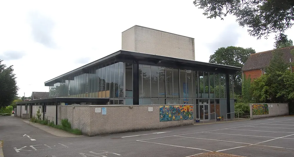 Waterlooville Baptist Church, the local landmark of PO7