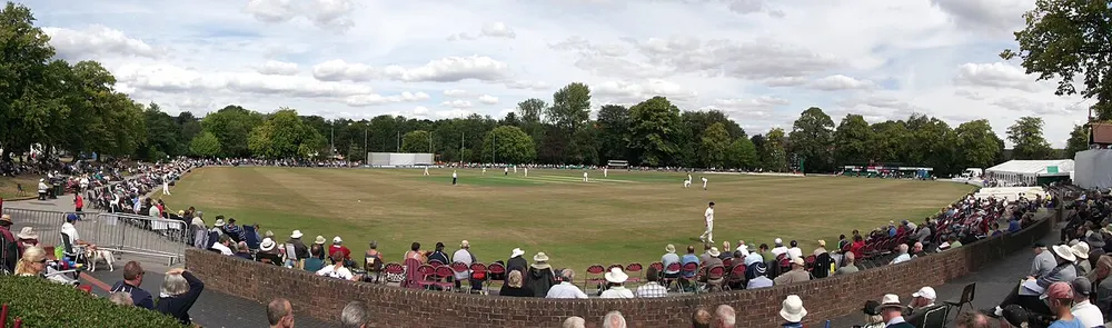 Queen's Park, Chesterfield, the local landmark of S40
