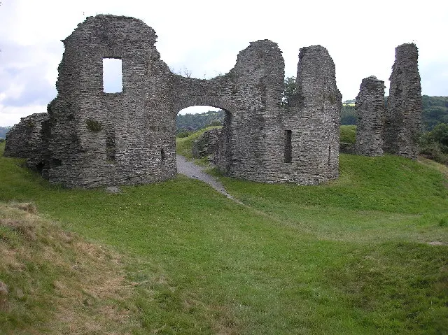 Newcastle Emlyn Castle, the local landmark of SA38