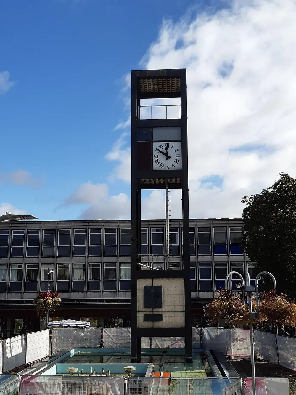 Stevenage Clock Tower, the local landmark of SG1